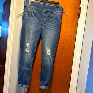 Rock and Republic slimming denim